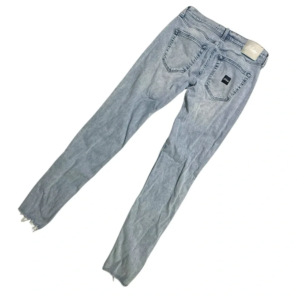 Hollister Light Blue Distressed Skinny Jeans - Picture 3 of 8